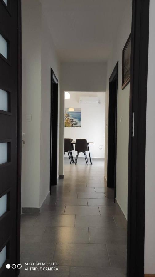 Apartmani Gavran Pirovac Exteriör bild